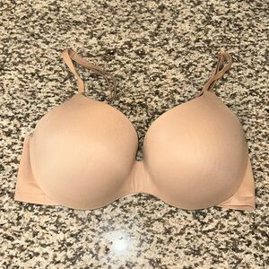 Victoria’s Secret bras